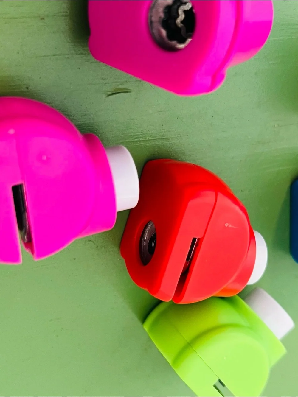 Set of 6 Colorful Shape Punchers for Kids - Blue, Green, Red, Pink